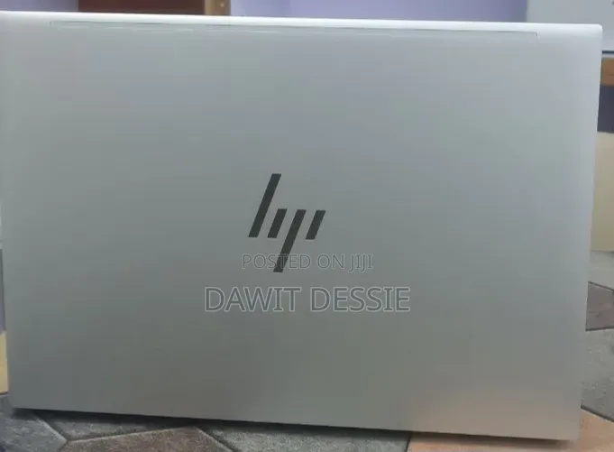 New Laptop HP EliteBook 840 G9 16GB Intel Core i7 SSD 512GB
