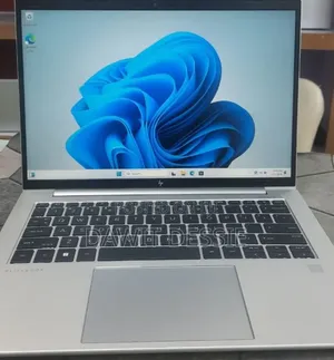 New Laptop HP EliteBook 840 G9 16GB Intel Core i7 SSD 512GB
