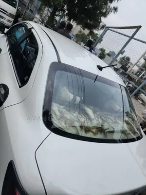 Suzuki Dzire 2023 White