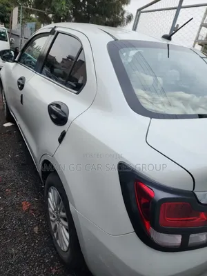 Suzuki Dzire 2023 White
