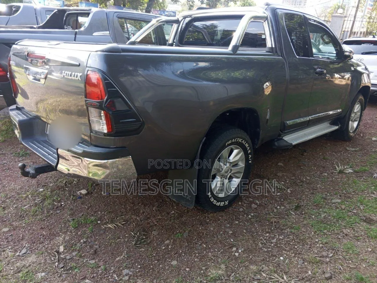 Toyota Hilux 2017 Gray