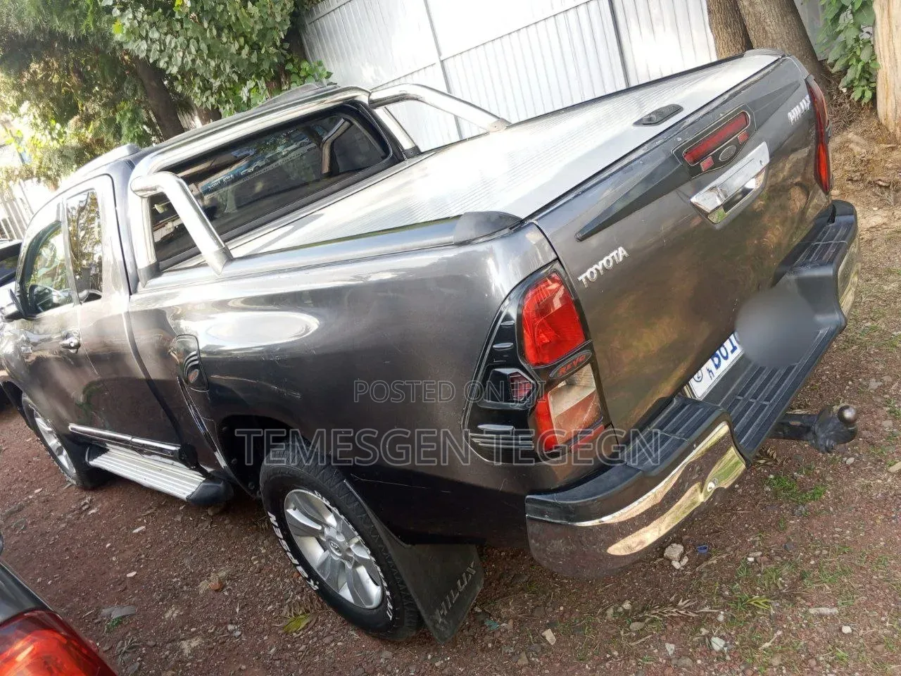 Toyota Hilux 2017 Gray