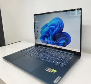 New Laptop Lenovo 16GB AMD Ryzen 7 SSD 512GB