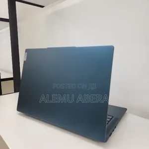 New Laptop Lenovo 16GB AMD Ryzen 7 SSD 512GB