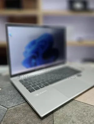 New Laptop HP EliteBook x360 1040 G9 16GB Intel Core i7 SSD 512GB