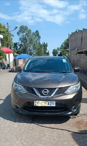 Nissan Qashqai 2017 Gray