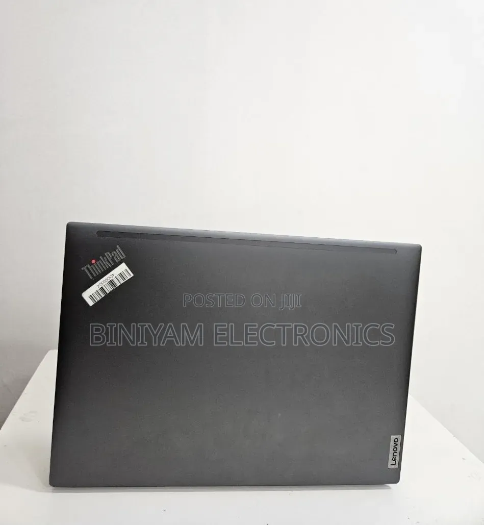 New Laptop Lenovo ThinkPad T14s G4 16GB Intel Core i7 SSD 512GB