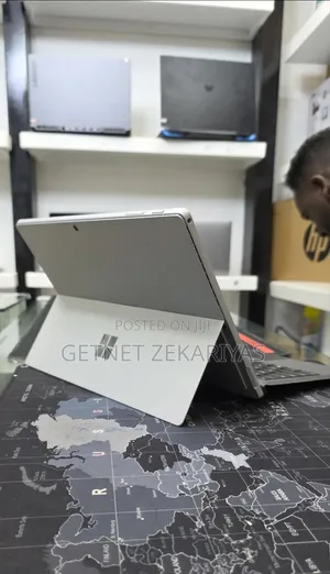 New Laptop Microsoft Surface Pro 7+ 16GB Intel Core i7 SSD 512GB