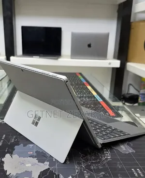 New Laptop Microsoft Surface Pro 7+ 16GB Intel Core i7 SSD 512GB