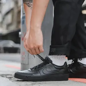 Nike Court Shot Black