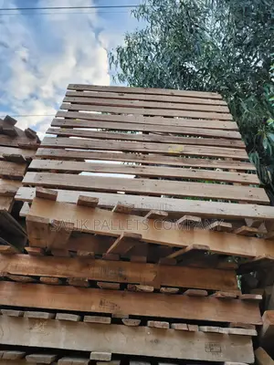 New Company Store Purpose Pallet