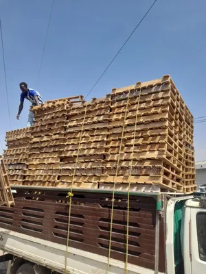 New Company Store Purpose Pallet