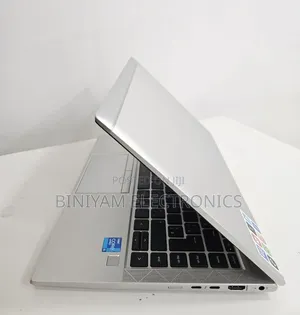 New Laptop HP EliteBook 840 G8 16GB Intel Core i5 SSD 512GB