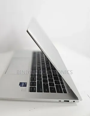 New Laptop HP EliteBook 840 G9 16GB Intel Core i5 SSD 512GB