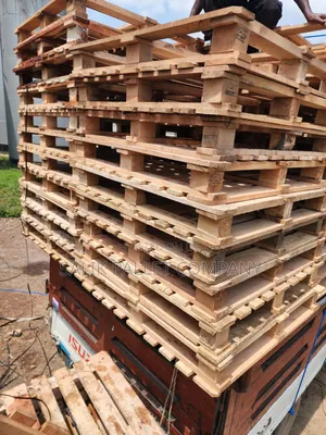 Strong Pallets for Industrial Purposes