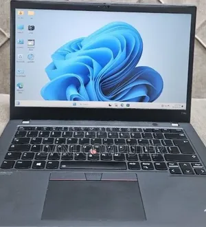 New Laptop Lenovo ThinkPad T14s G4 16GB Intel Core i7 SSD 512GB