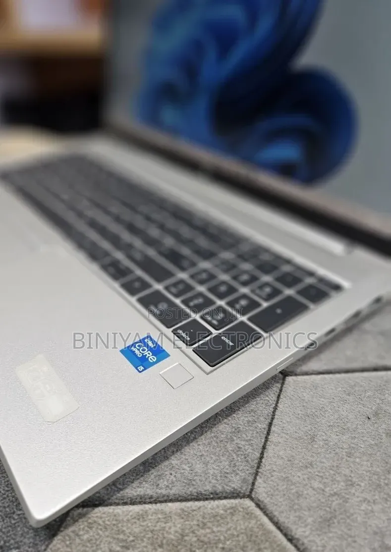 New Laptop HP EliteBook 850 G8 16GB Intel Core i5 SSD 512GB