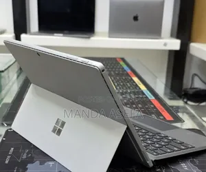 New Laptop Microsoft Surface Pro 7+ 16GB Intel Core i7 SSD 512GB