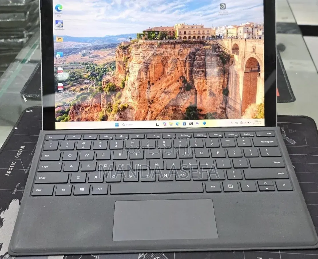 New Laptop Microsoft Surface Pro 7+ 16GB Intel Core i7 SSD 512GB