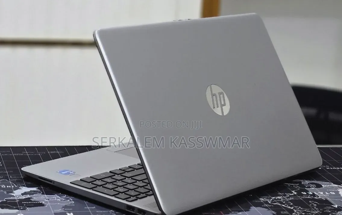 New Laptop HP Stream Notebook 8GB Intel Core i5 SSD 512GB