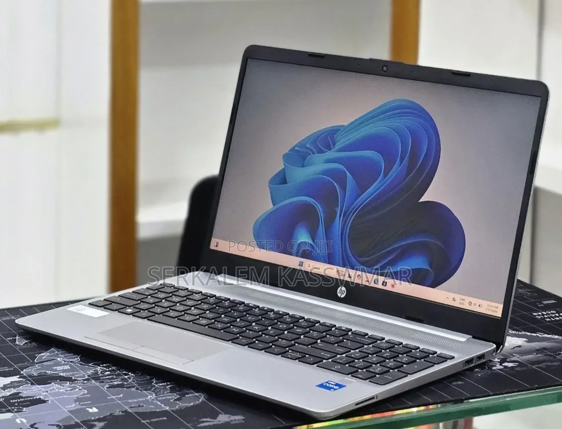 New Laptop HP Stream Notebook 8GB Intel Core i5 SSD 512GB