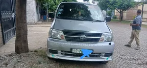 Toyota HiAce 2011 Silver