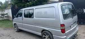 Toyota HiAce 2011 Silver