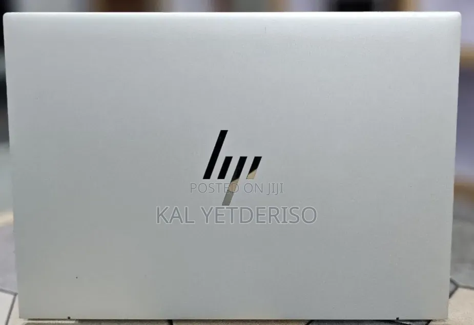 New Laptop HP EliteBook 830 G9 16GB Intel Core i5 SSD 512GB