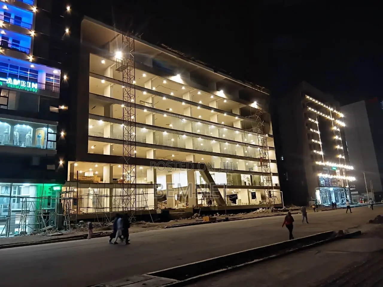 Commercial Shops Only 3,500,000 for Sale