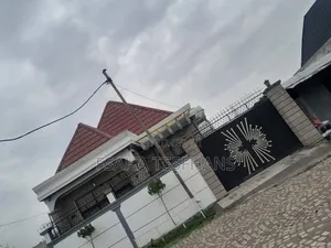 3bdrm House in Villa, Bole for rent