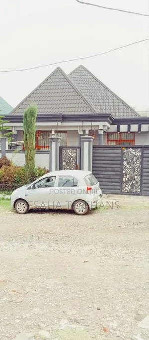 3bdrm House in Villa, Bole for rent