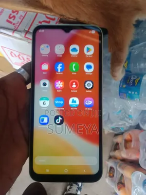 New Samsung Galaxy A14 64 GB Green