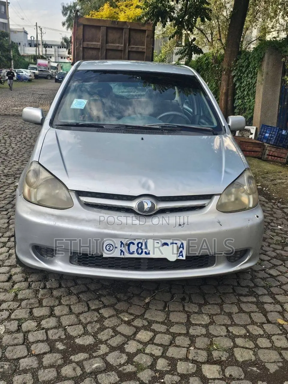 Toyota Platz 2005 Silver