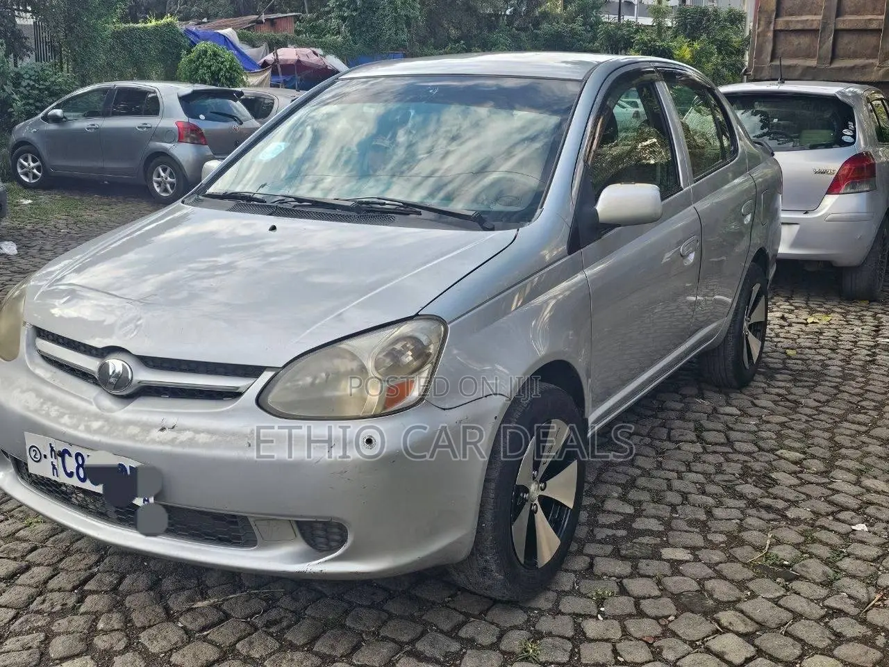 Toyota Platz 2005 Silver