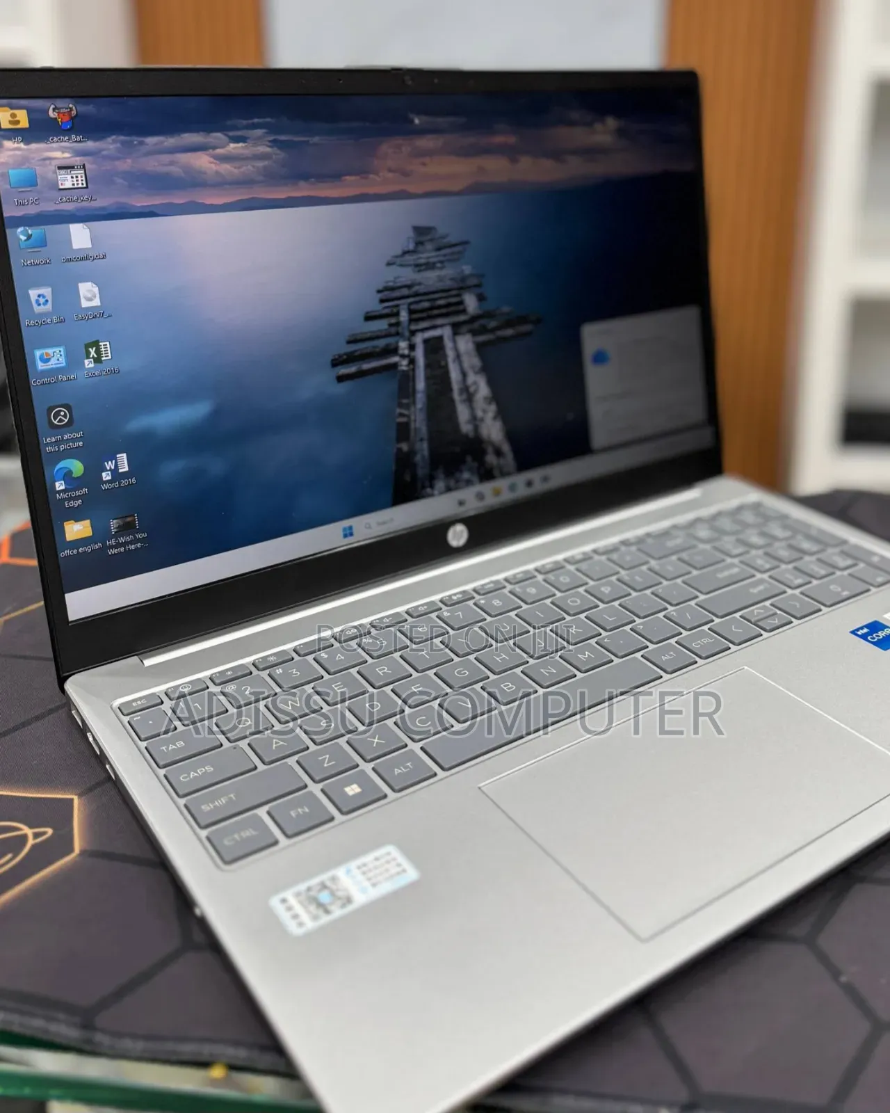 New Laptop HP Stream Notebook 16GB Intel Core i7 SSD 512GB