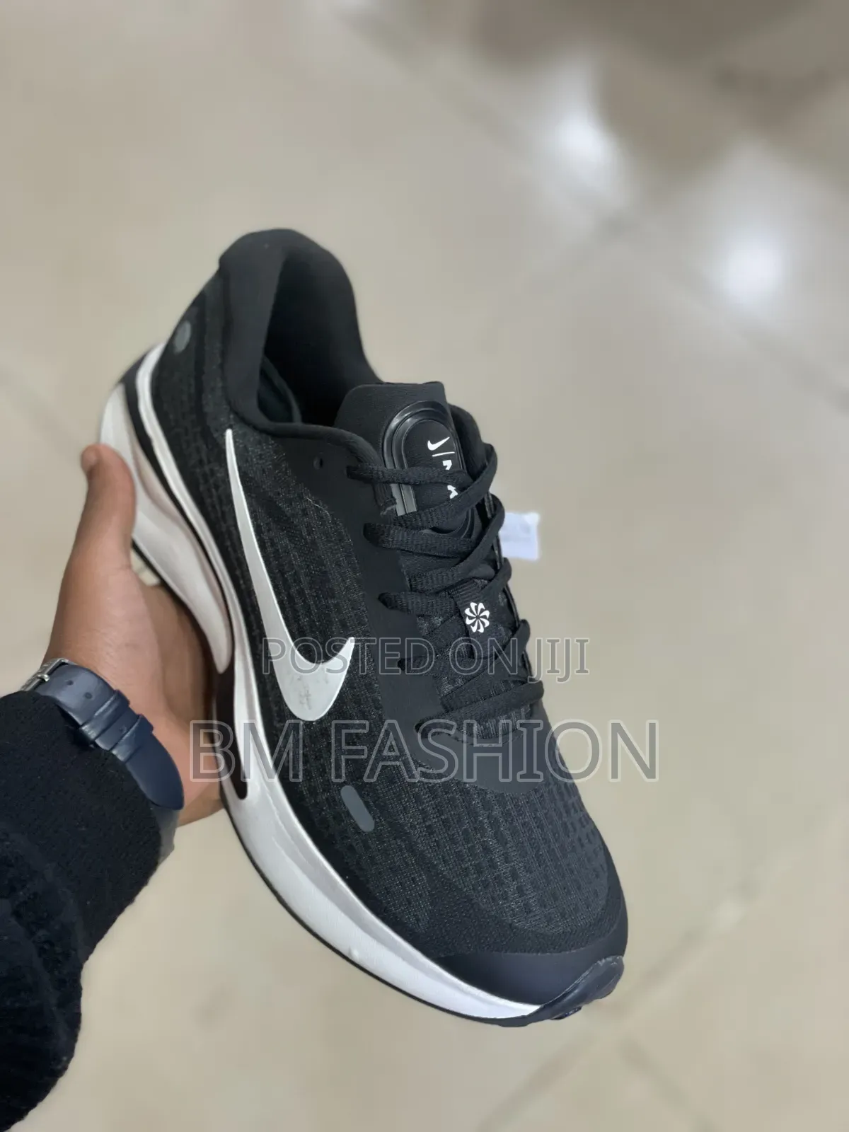 Nike Sneakers (Easy Comfort)