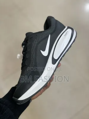Nike Sneakers (Easy Comfort)
