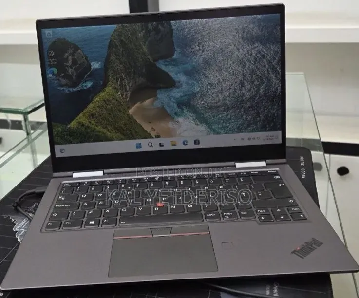 New Laptop Lenovo ThinkPad X1 Yoga 16GB Intel Core i7 SSD 512GB