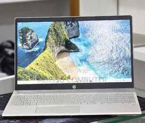 New Laptop HP Pavilion 15 8GB Intel Core i5 SSD 512GB