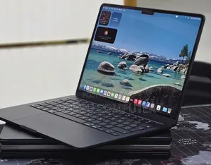New Laptop Apple MacBook Air 2025 M4 16GB Apple M4 SSD 256GB