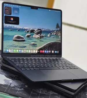 New Laptop Apple MacBook Air 2025 M4 16GB Apple M4 SSD 256GB