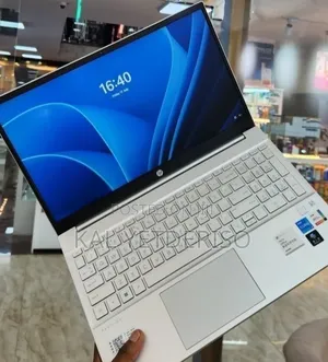 New Laptop HP Pavilion 15 16GB Intel Core i5 SSD 1T