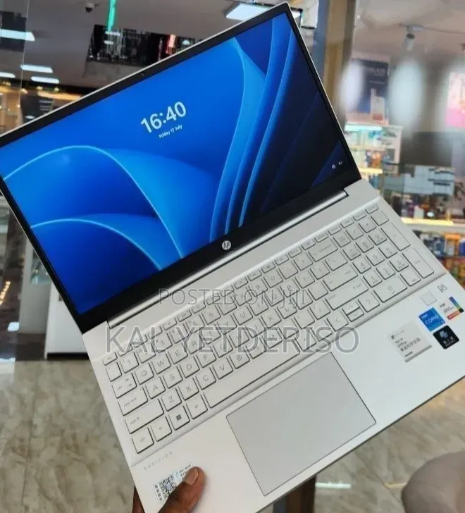 New Laptop HP Pavilion 15 16GB Intel Core i5 SSD 1T