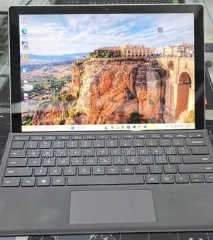 New Laptop Microsoft Surface Pro 7 16GB Intel Core i7 SSD 512GB