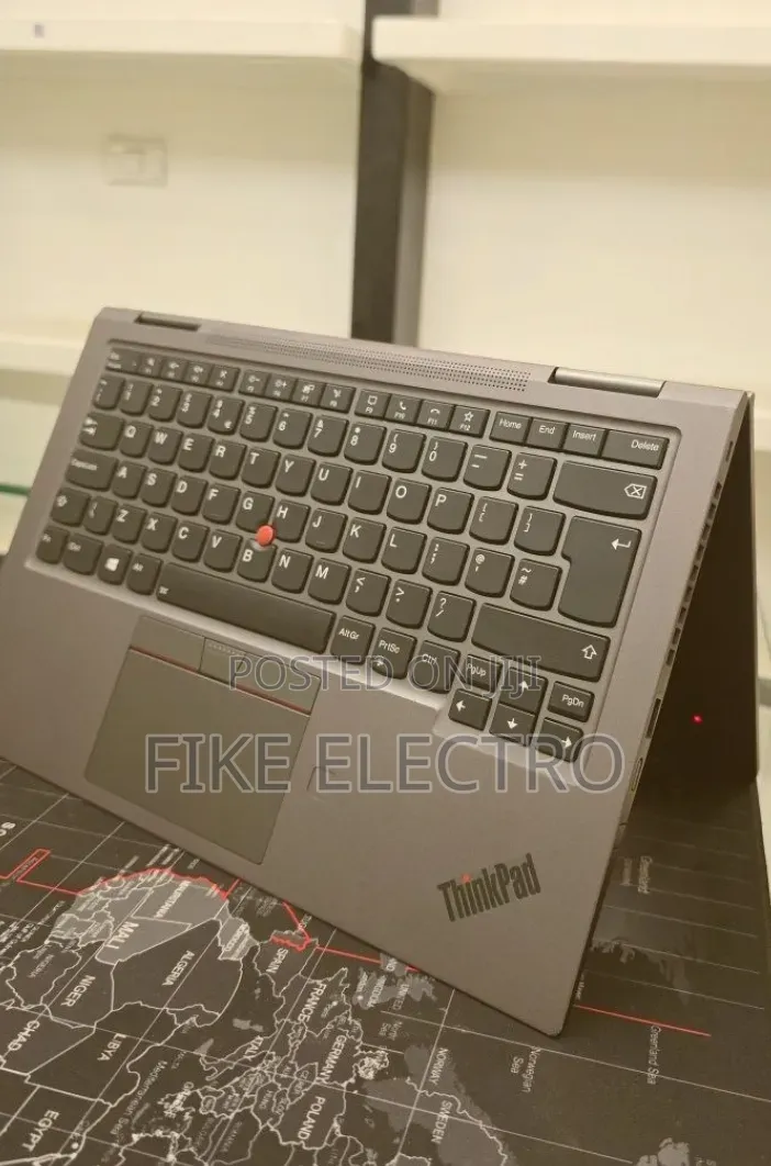 New Laptop Lenovo ThinkPad X1 Yoga 16GB Intel Core i7 SSD 512GB