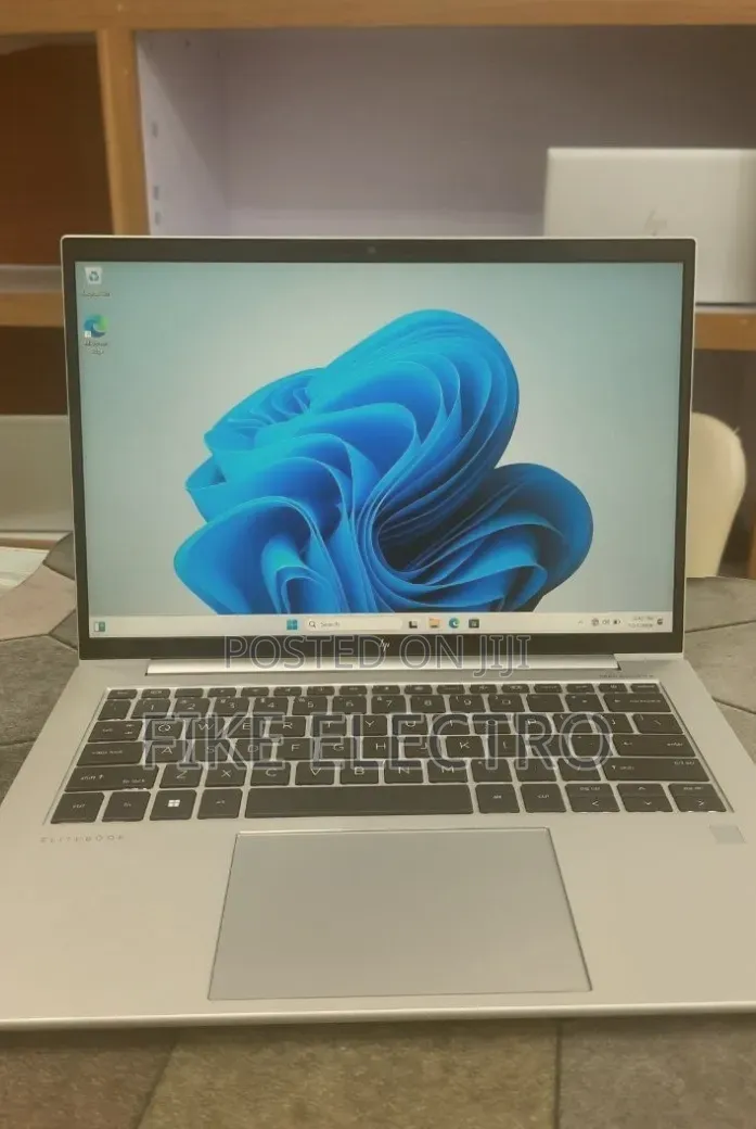 New Laptop HP EliteBook 840 G9 16GB Intel Core i7 SSD 512GB