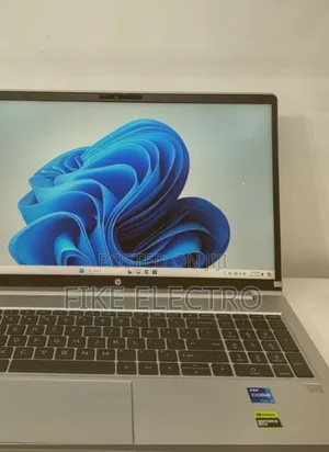 New Laptop HP ProBook 450 G9 16GB Intel Core i7 SSD 1T