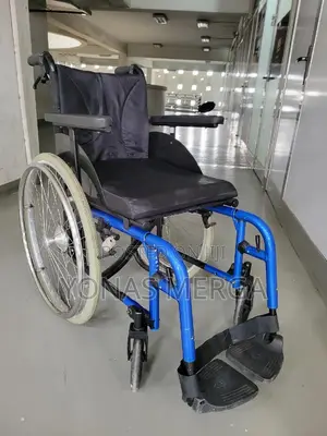 European Heavy wheelchair灾飧OXFORD PLUS WHEELCHAIR – 51 Cm