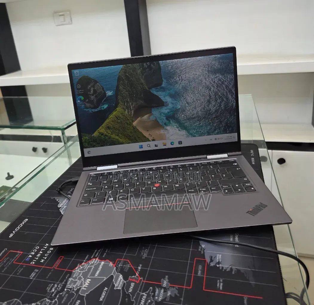 New Laptop Lenovo ThinkPad X1 Yoga 16GB Intel Core i7 SSD 512GB