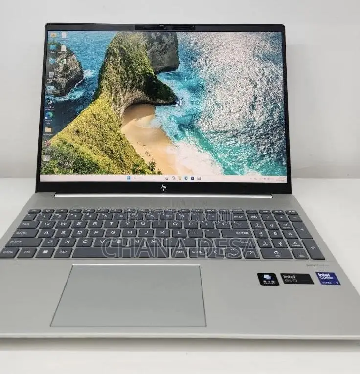 New Laptop HP 16GB Intel Core Ultra 7 SSD 1T